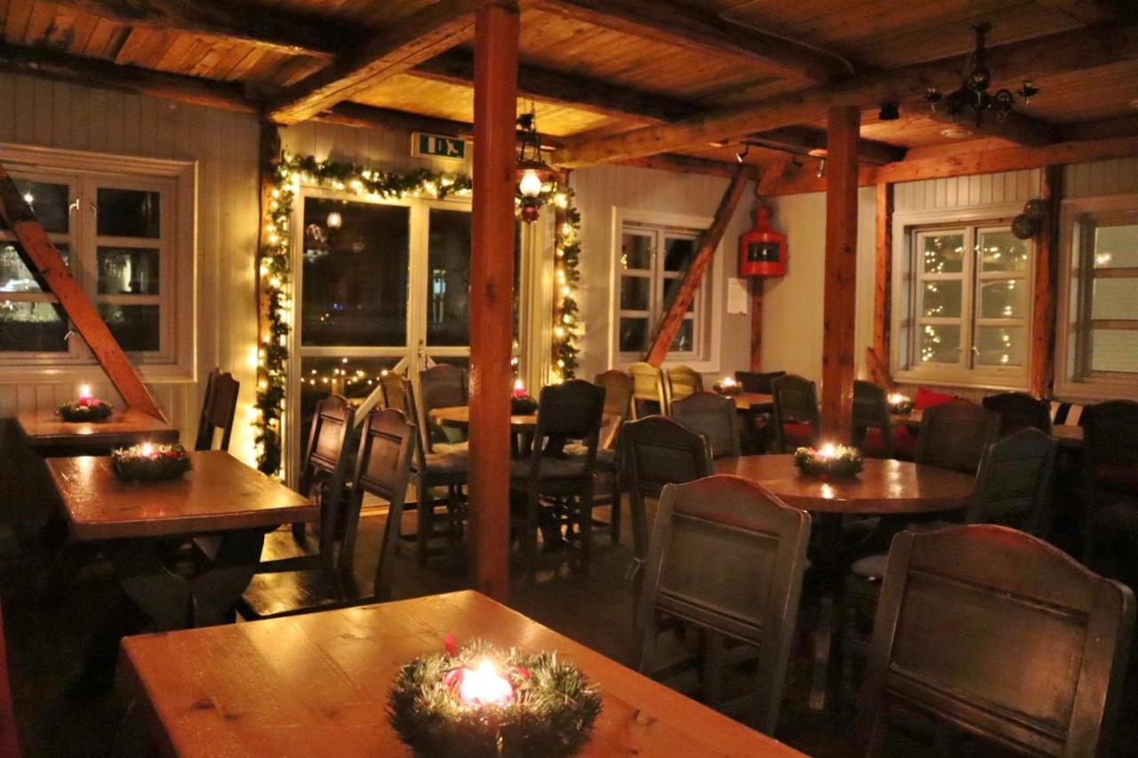 Heimbrygga Restaurant & Accommodation Skrova Luaran gambar